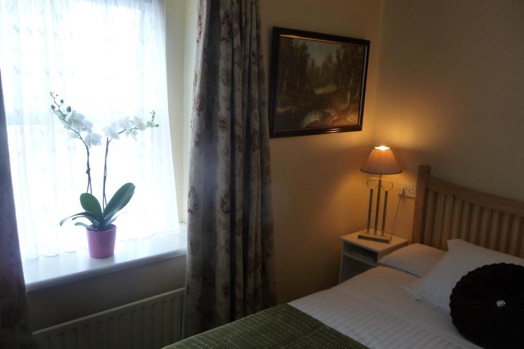 Готель Killarney House Western Road Корк Номер фото